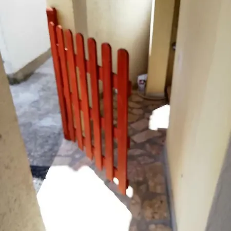 Lara * Brodarica (Sibenik-Knin)